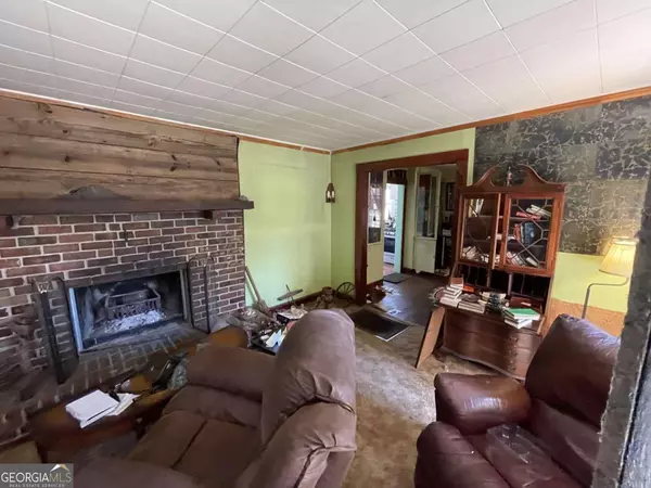 Lithia Springs, GA 30122,3291 Peachtree ST