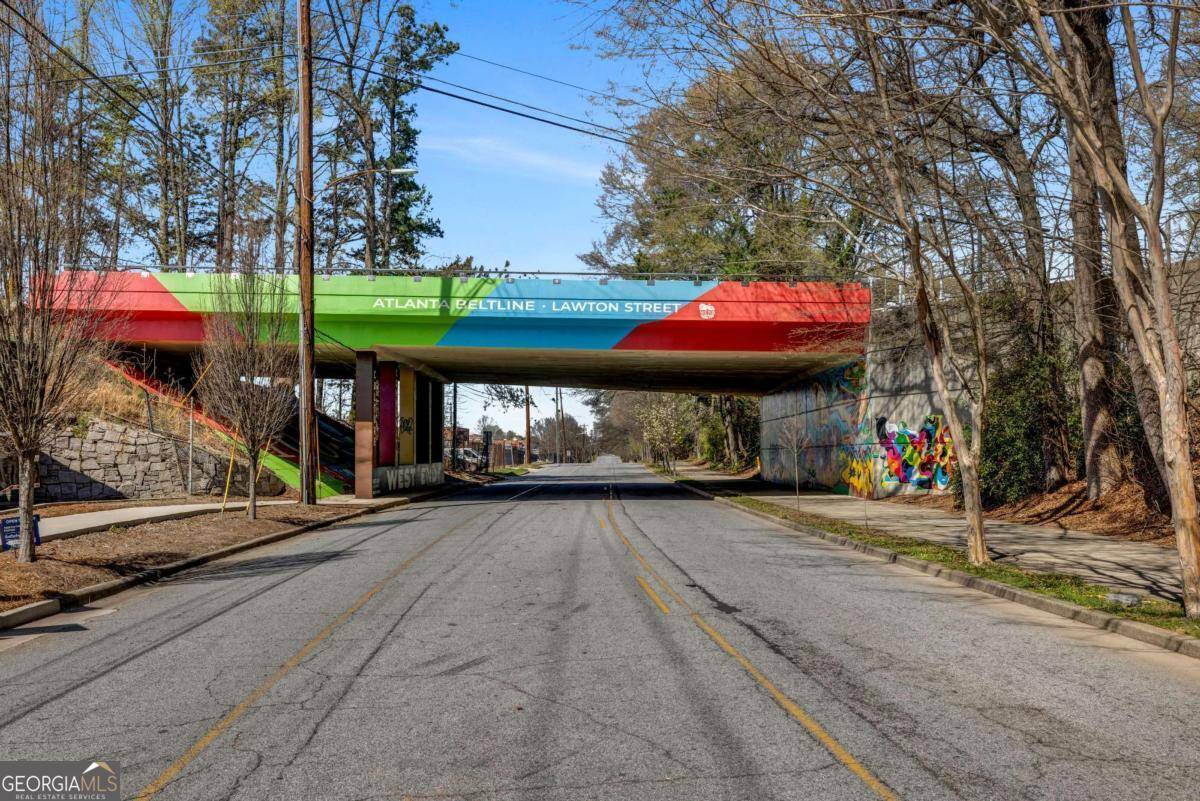 Atlanta, GA 30310,1089 Lee ST SW