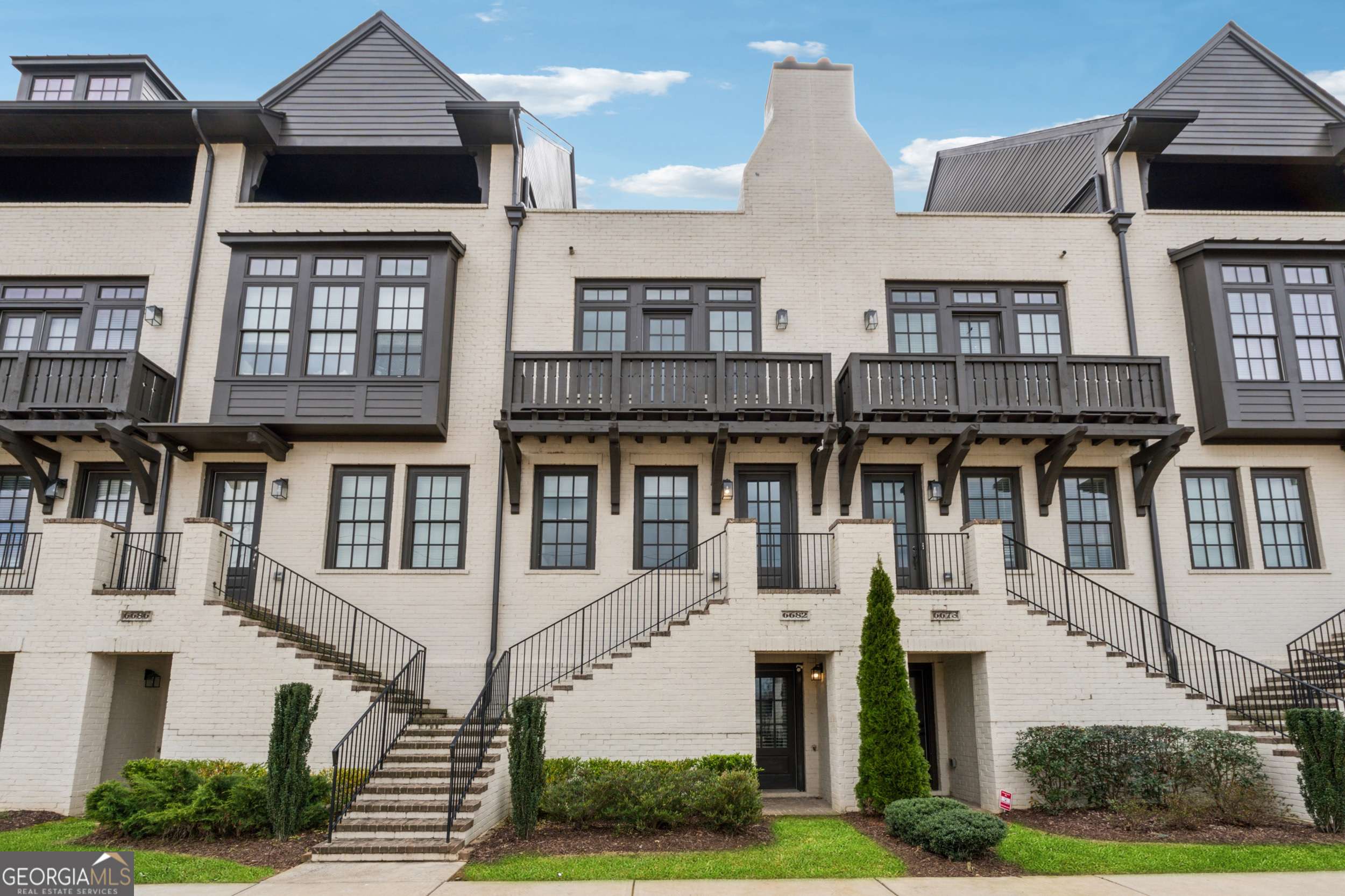 6682 Sterling DR, Atlanta, GA 30328