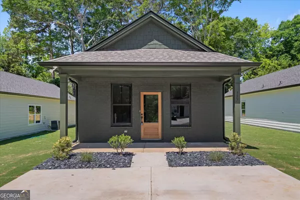 137 Bowen ST, Carrollton, GA 30117