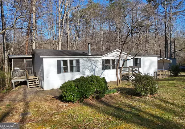 1020 Soshayma LN, Young Harris, GA 30582