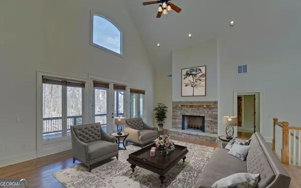 Toccoa, GA 30577,194 Edgewater TRL S