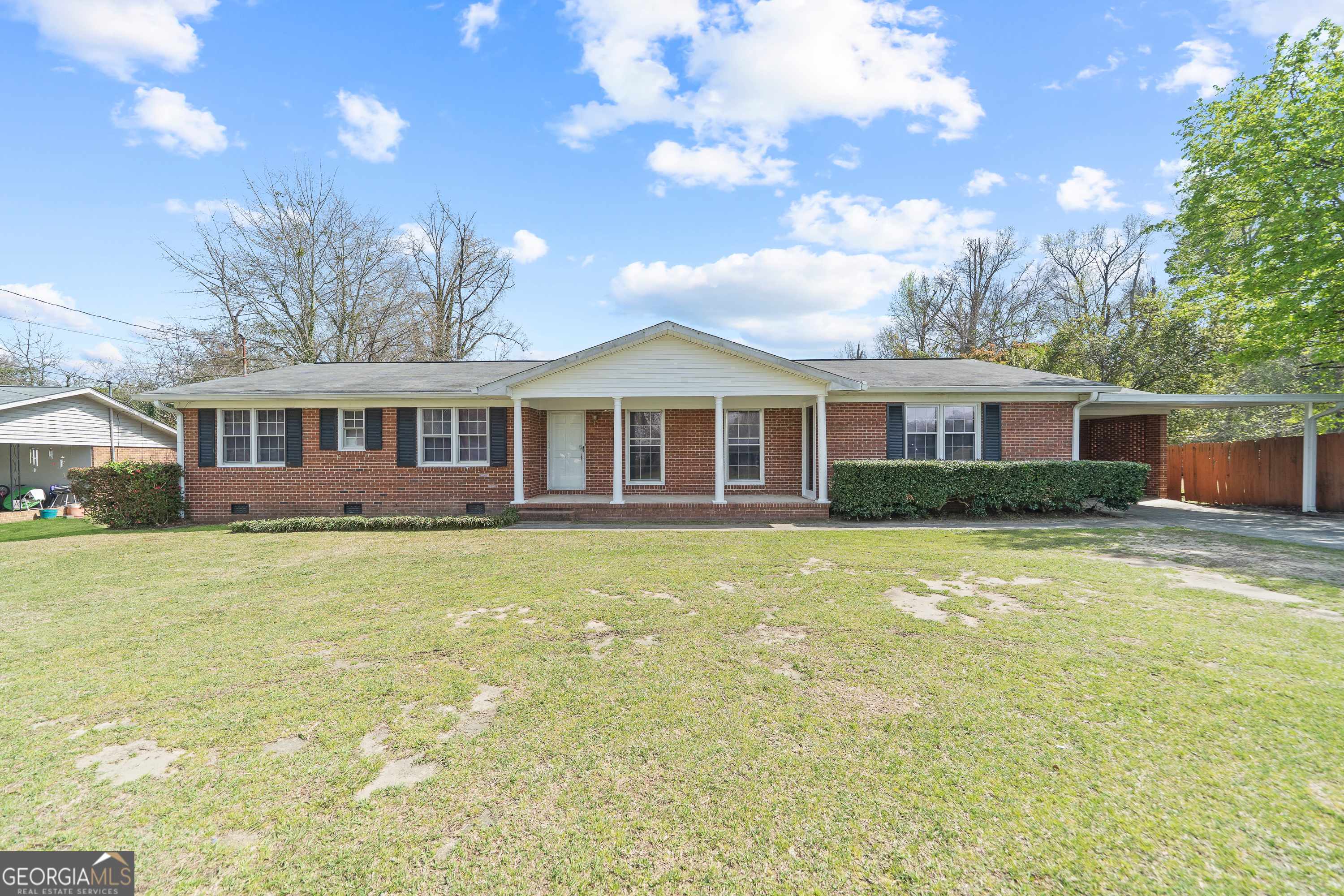 Macon, GA 31204,3956 Hartness ST