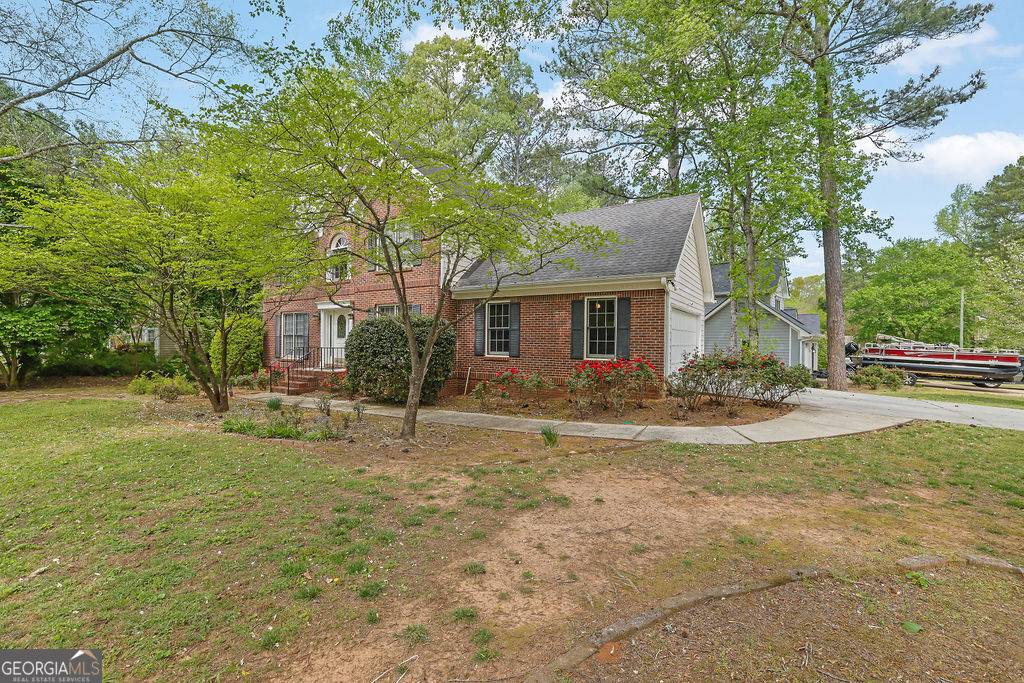 Stone Mountain, GA 30087,7037 Waters Edge DR