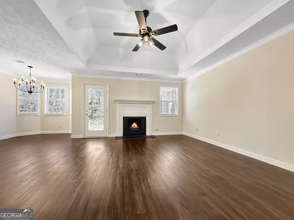 Senoia, GA 30276,40 Teal CT