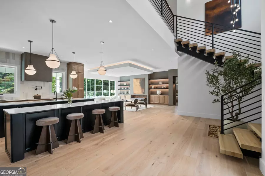 2650 ROSWELL RD, Marietta, GA 30062