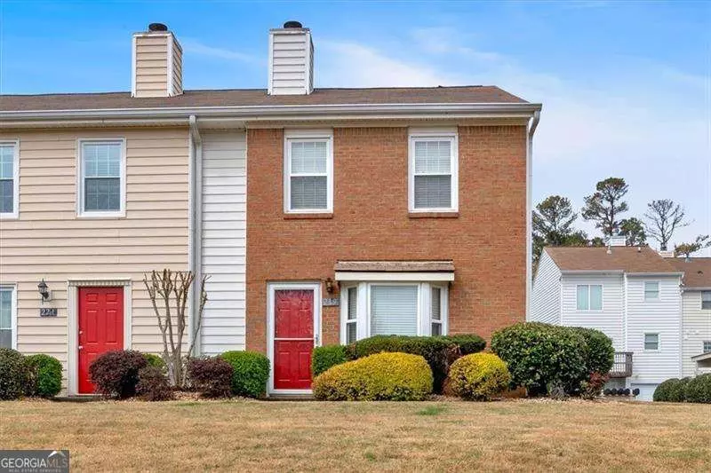 Roswell, GA 30076,219 Holcomb Ferry RD