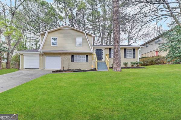 4183 Northstrand DR, Decatur, GA 30035