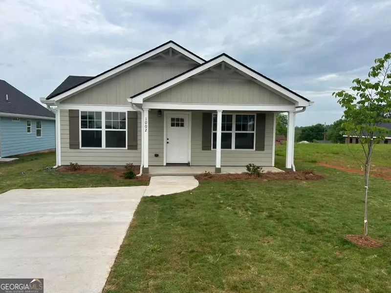 1002 Callaway AVE, Lagrange, GA 30240