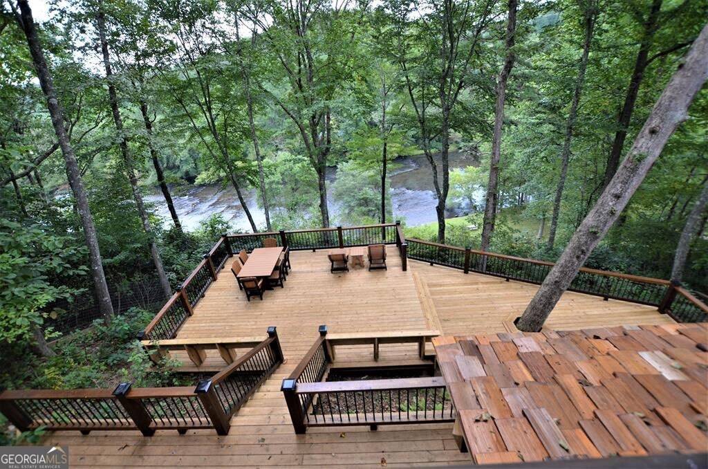 Blue Ridge, GA 30513,76 Fish Trap RD