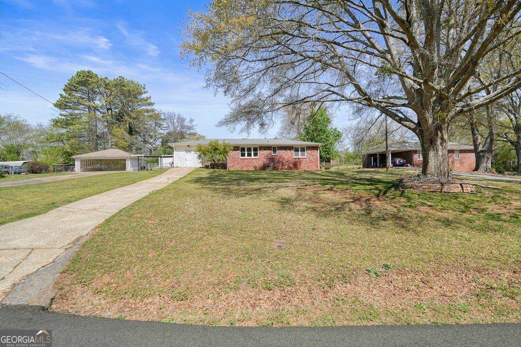 108 Debbie, Dallas, GA 30132