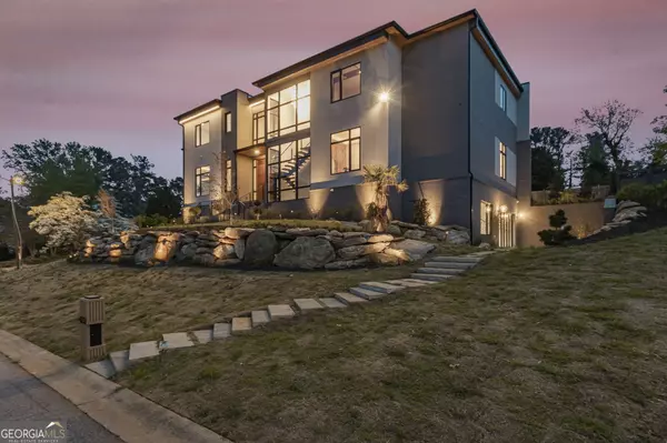 Marietta, GA 30068,4232 Edgewood CT