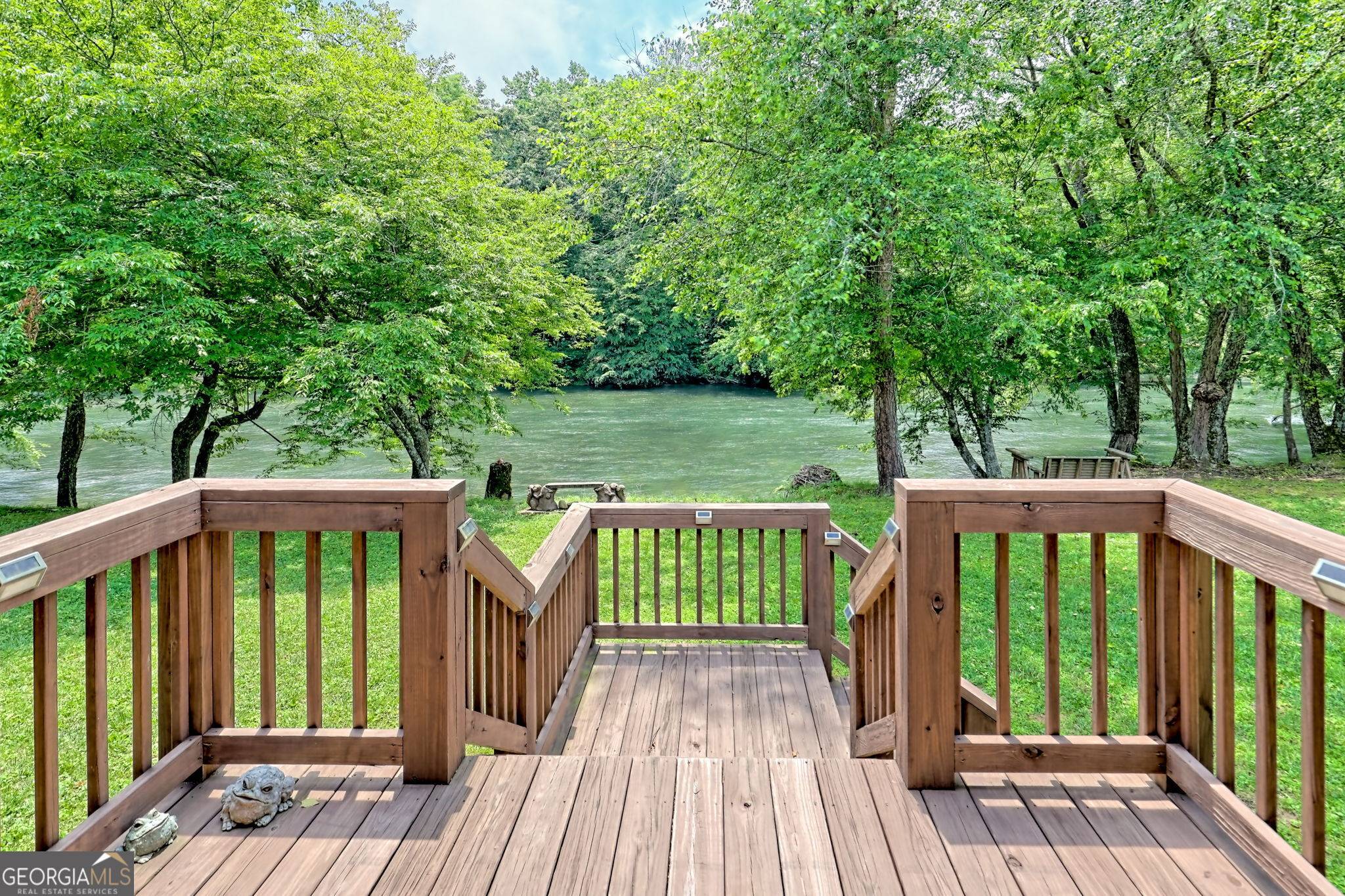Hayesville, NC 28904,765 River Oaks DR