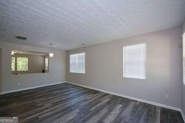 Atlanta, GA 30349,5660 SABLE BAY PT