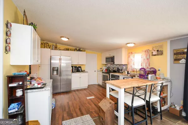 Acworth, GA 30101,177 Carolyn CT SE