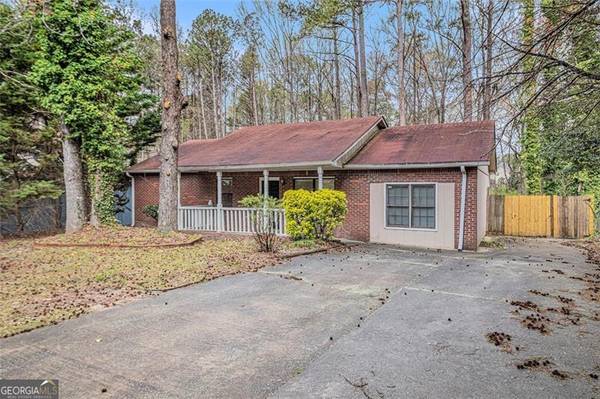 5375 GARVEY DR, Fairburn, GA 30213