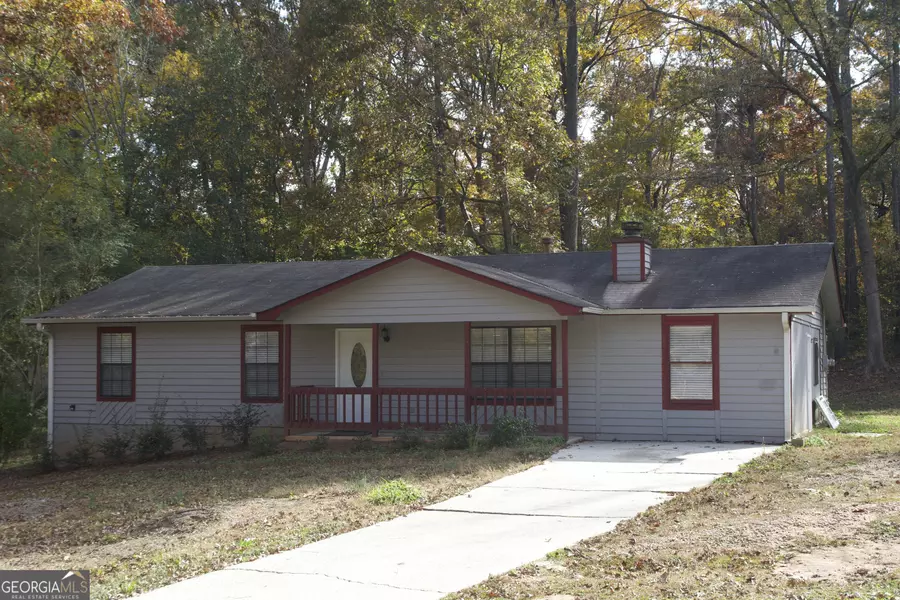 321 Summerwood LN, Stockbridge, GA 30281