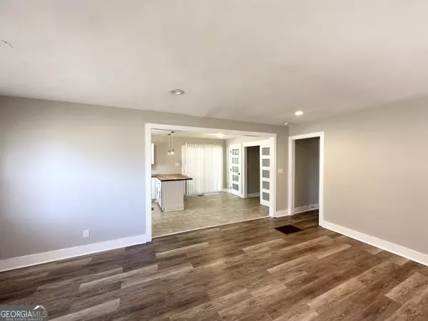 East Point, GA 30344,2676 Stone RD