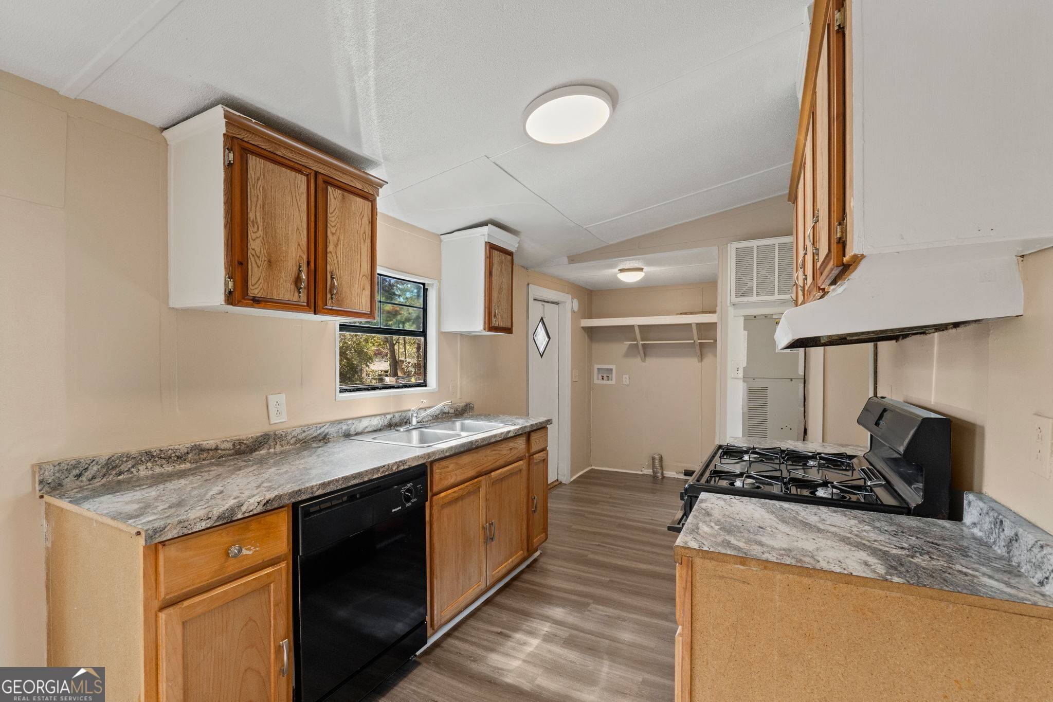 Locust Grove, GA 30248,351 Hemlock LN