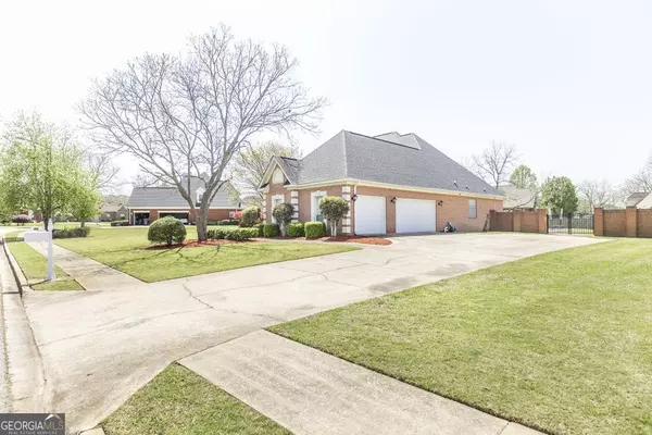 Centerville, GA 31028,204 Grove CT
