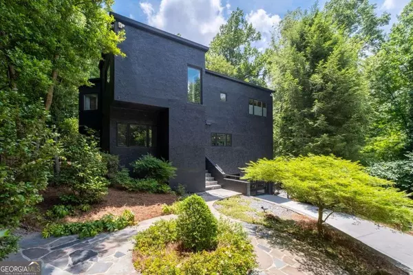 4 W WESLEY RDG NW, Atlanta, GA 30327