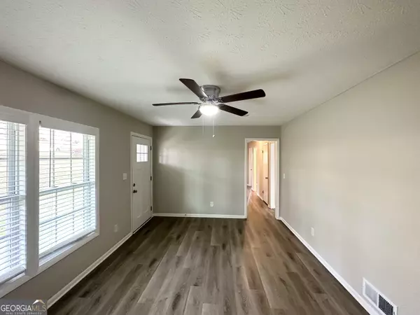 Stone Mountain, GA 30083,837 Needle Rock DR