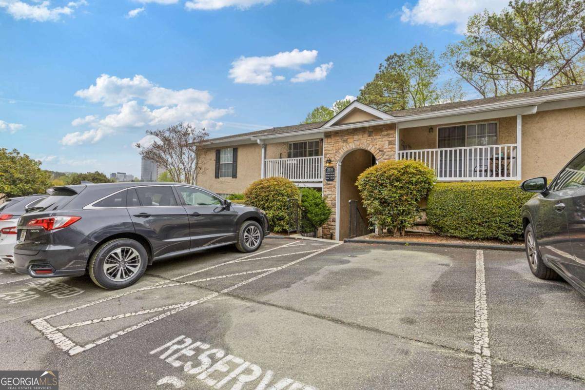 Atlanta, GA 30339,3155 Seven Pines CT #303