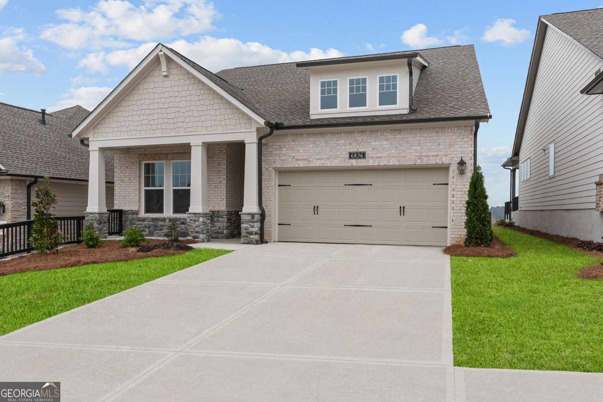 Flowery Branch, GA 30542,6836 Bungalow RD
