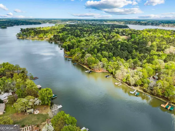 Eatonton, GA 31024,233 Reynolds DR