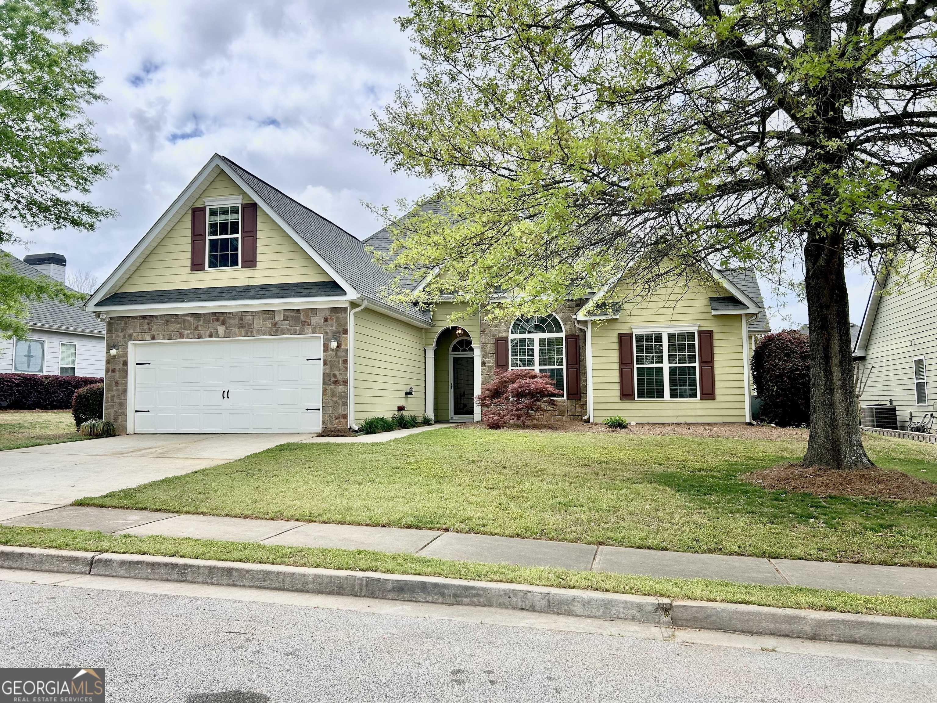 Newnan, GA 30265,367 Stillwood DR