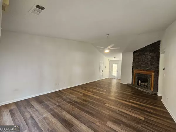 Mcdonough, GA 30253,240 Carsons CV