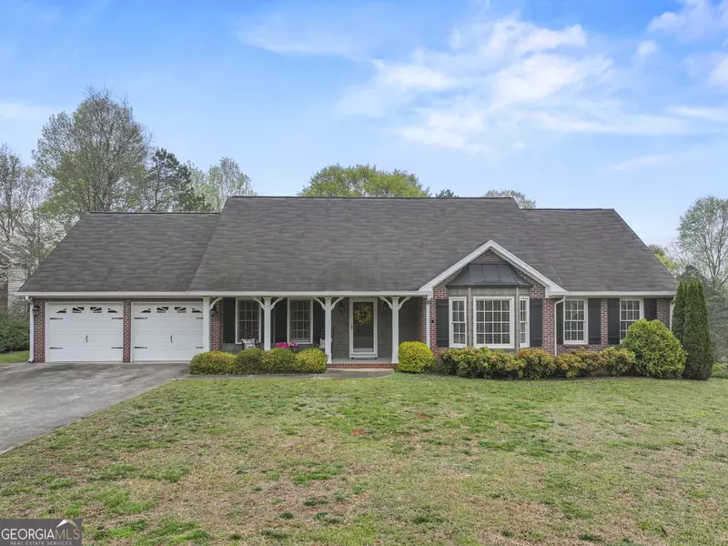 2904 Rivercrest DR, Gainesville, GA 30507