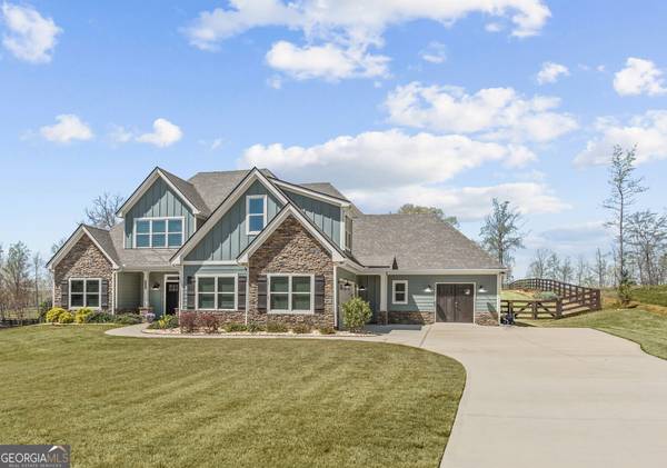 1030 Open Water DR, Greensboro, GA 30642