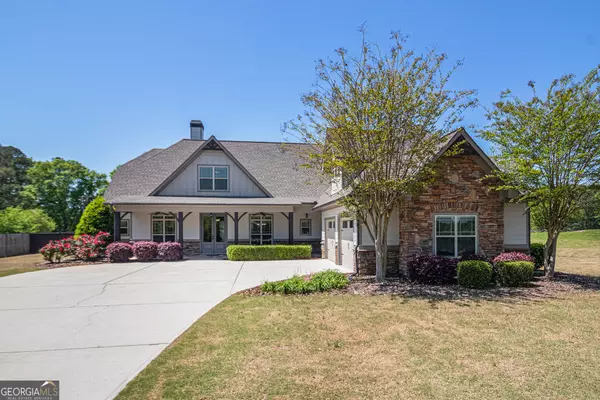 1 Red Oak TRL, Sharpsburg, GA 30277
