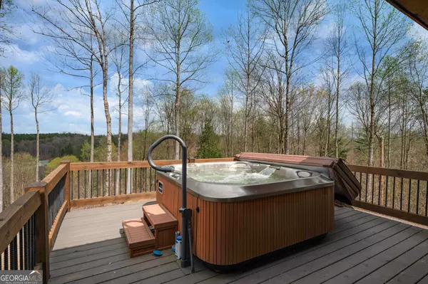 Blue Ridge, GA 30513,136 Pack Creek RD