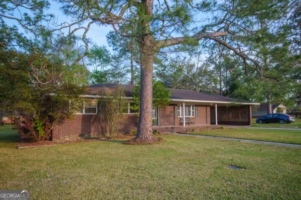 Blackshear, GA 31516,732 Bud ST