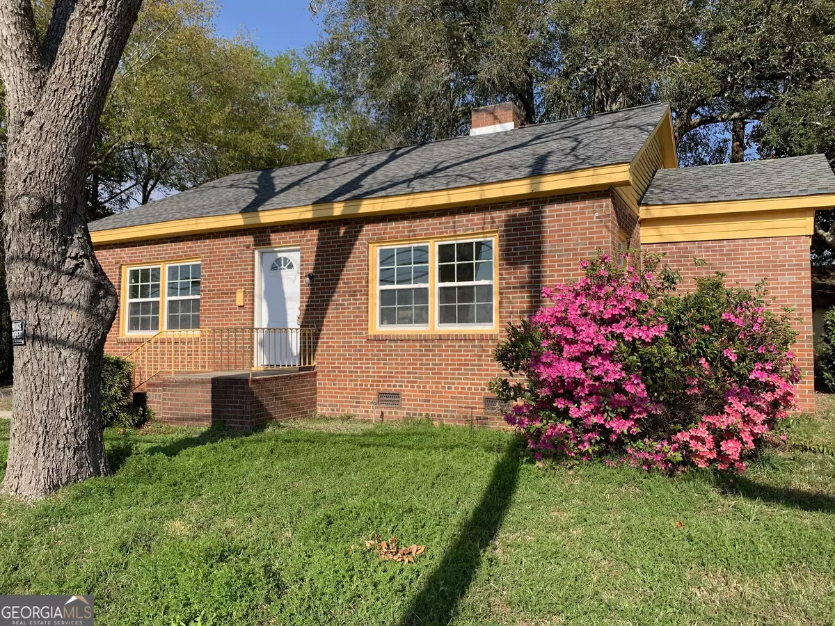 Eastman, GA 31023,611 College ST