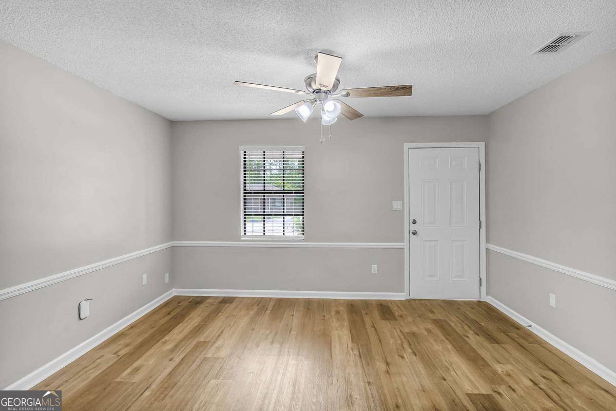 Hinesville, GA 31313,197 Sequoia CIR