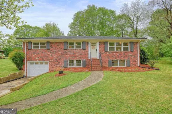 2449 Fraser RD, Marietta, GA 30066