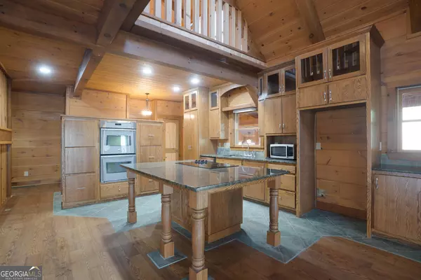 Ellijay, GA 30540,139 Wall ST