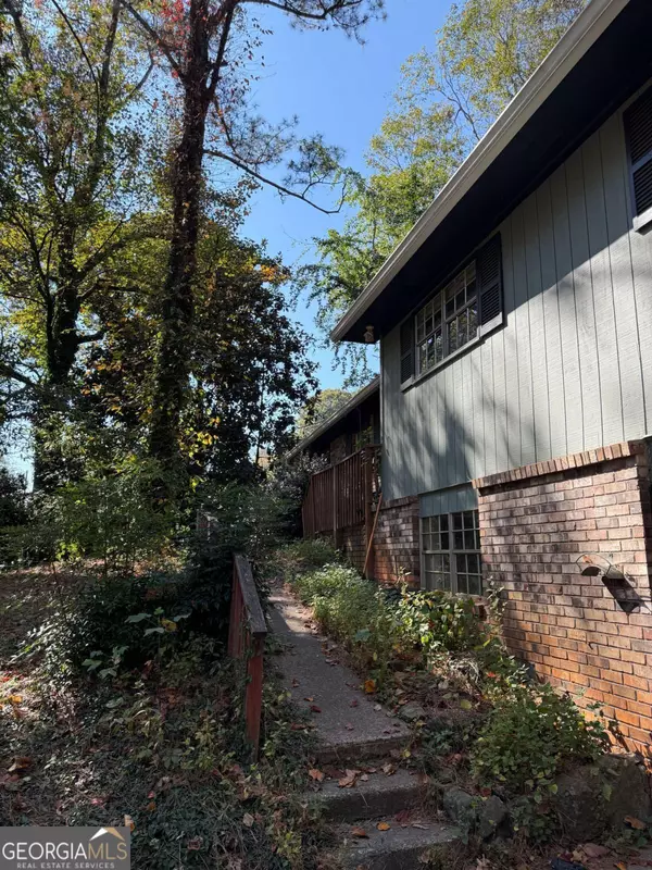 Woodstock, GA 30189,865 Cherrydale LN