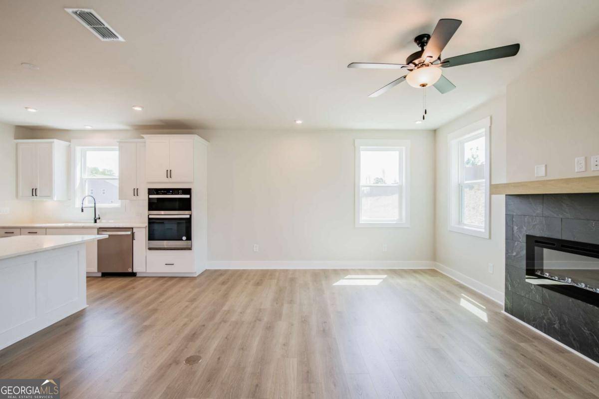 Buford, GA 30519,4202 Adler CIR #47