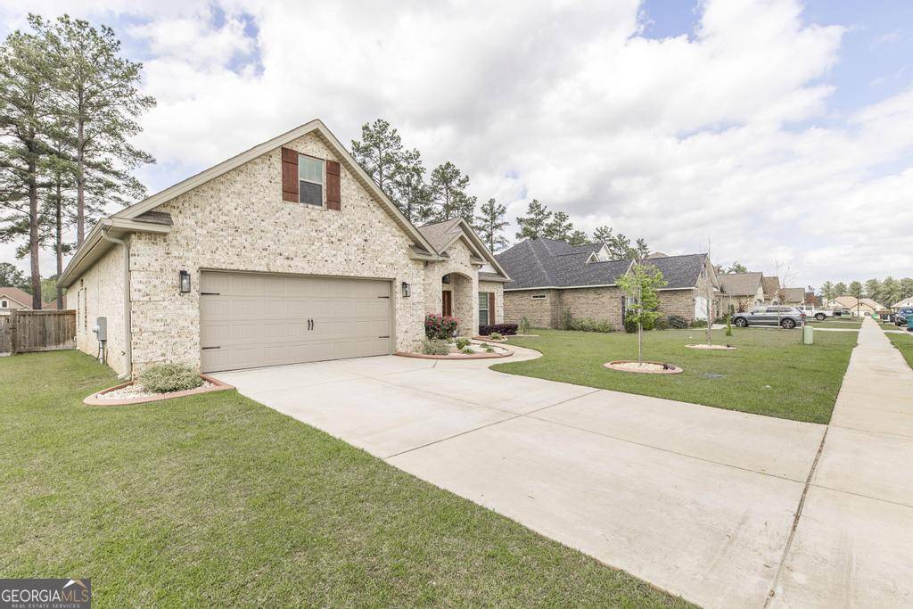 Kathleen, GA 31047,116 Gracetree WAY