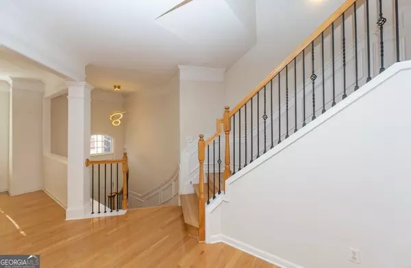 Atlanta, GA 30339,2775 Loftview SQ #8