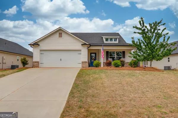 2934 Manley ST, Carnesville, GA 30521