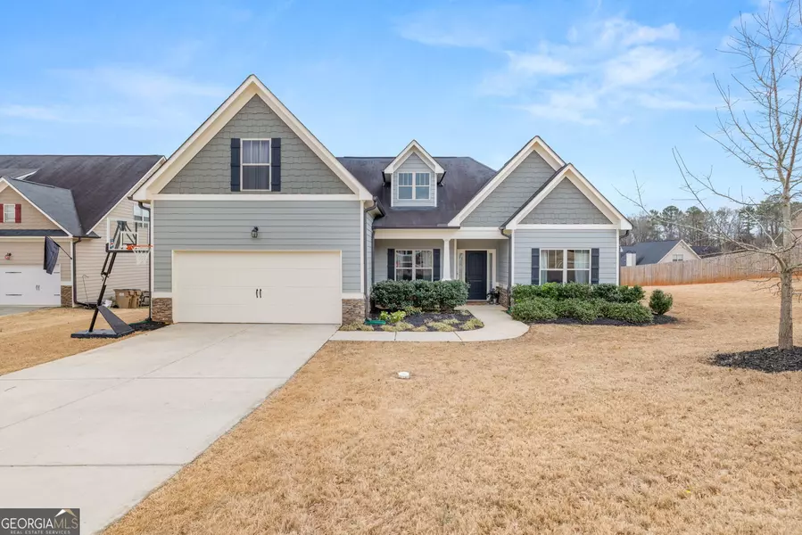 822 Myles CIR, Jefferson, GA 30549