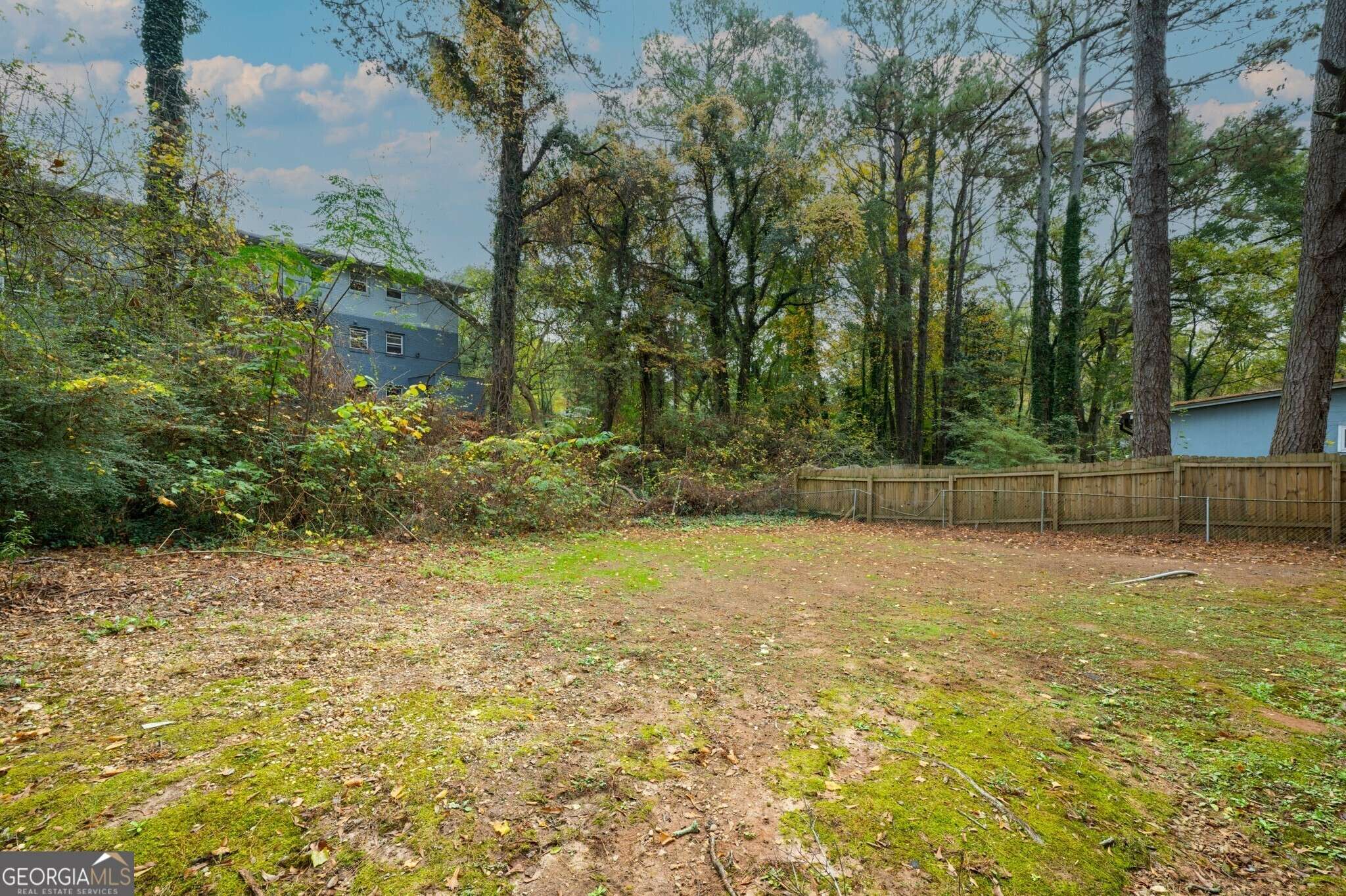 Atlanta, GA 30344,3074 Delowe DR