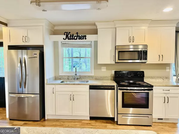 Bogart, GA 30622,105 Tall Tree RD