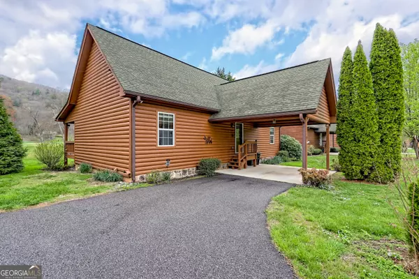Hiawassee, GA 30546,3556 Riverfront LN