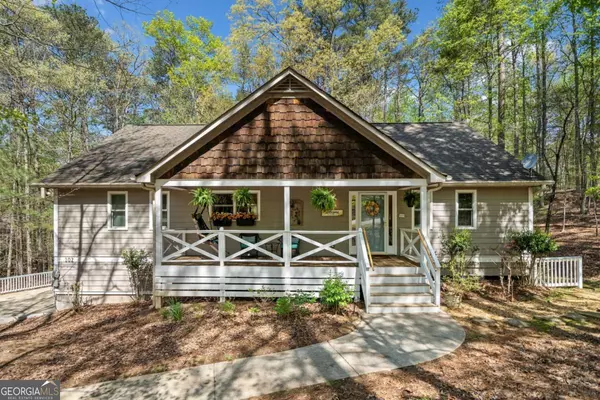 Waleska, GA 30183,102 Hemlock ST